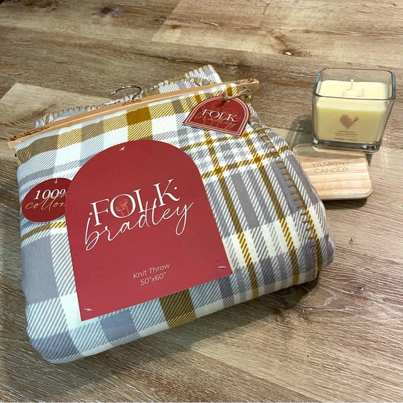 NWT Folk Bradley Fleece Throw with Yankee Candle 3-wick Honey Vanilla BUNDLE - Picture 5 of 14